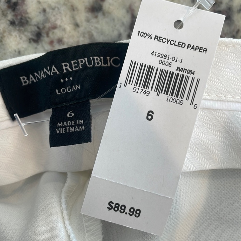 NWT, Banana Republic white pants